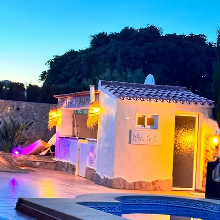 Villa Coco Calpe 10 Pers Gehele In 3 Appartmenten