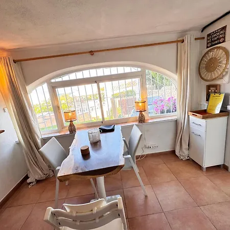 Coco 10 Pers Gehele In 3 Appartmenten Villa *